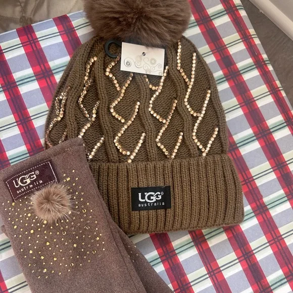 Stay Warm & Cozy NWT UGG Brown Beanie and Gloves with Gold Accents - Picture 3 of 8